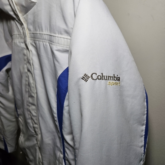 2FOR$40 Columbia winter jacket - Picture 6 of 8